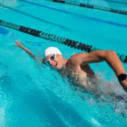 Finis - ochelari inot pentru triatlon Hayden Goggles - alb cu lentila oglinda mov