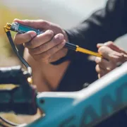 Lezyne - mini pompa - Hand Pump Shock Drive - 350 psi | 24.1 bar - black I gold - 14 cm