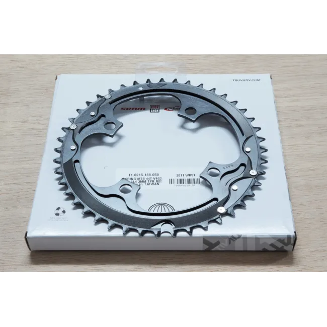 Foaie Angrenaj MTB V4G2 104, 44T, Negru-Rosu