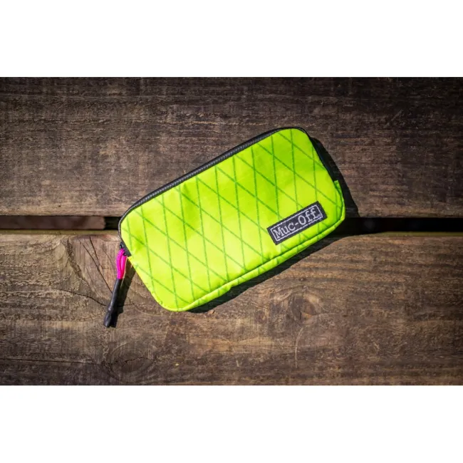 Borseta Muc-Off Essentials Impermeabila Hi-Vis