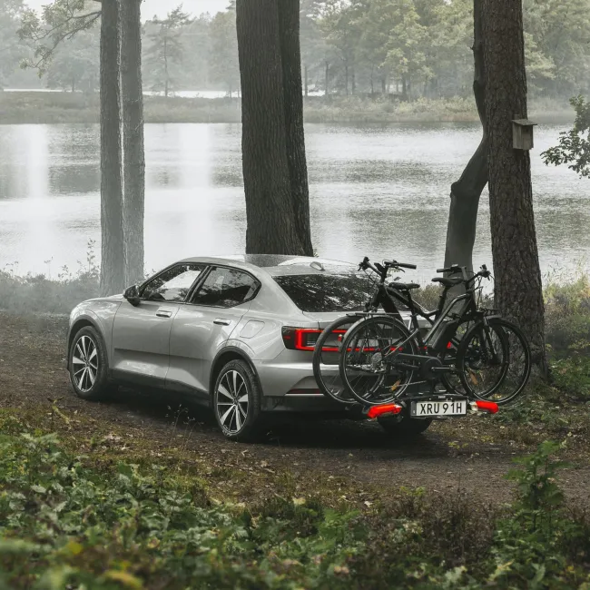 Thule Epos 3B - suport pentru 3 biciclete electrice cu montare pe carlig