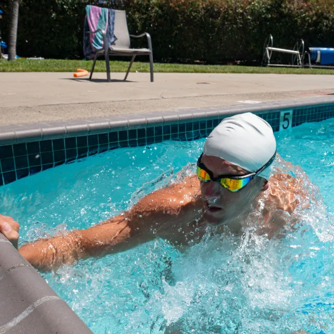 Finis - ochelari inot pentru triatlon Hayden Goggles - negru cu lentila oglinda portocalie