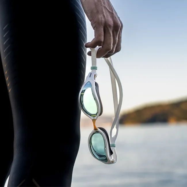 Finis - ochelari inot adulti Alliance googles - alb albastru lentila transparenta