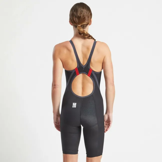 Costum inot tehnic pentru fete si femei - Finis HydroX - negru