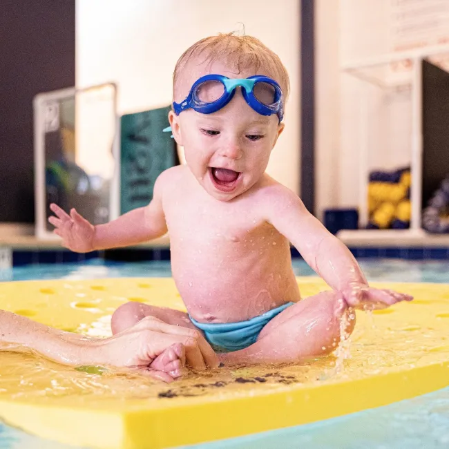 Finis - Scutec de inot reutilizabil - Swim Diaper Solid - roz