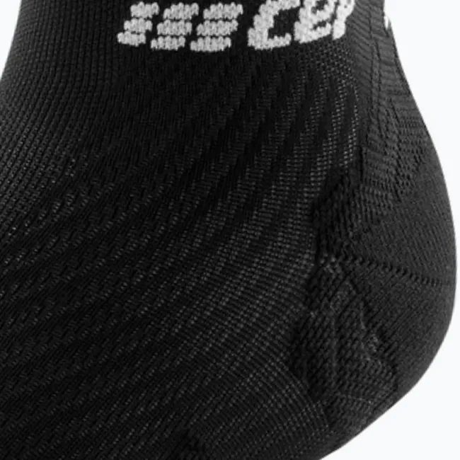 CEP - sosete compresie peste glezna - ultralight socks low cut v3 - black