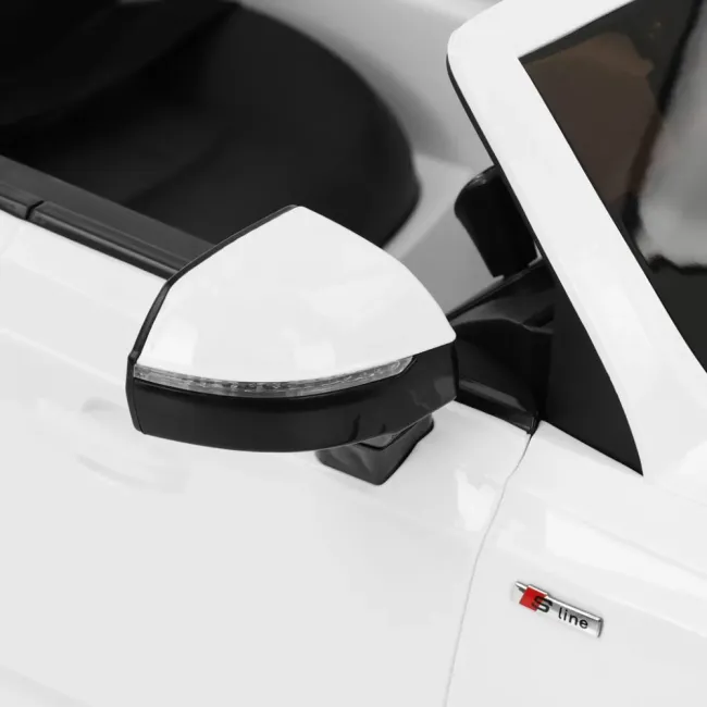 AUDI Q7 WHITE - Masină de jucărie cu baterie